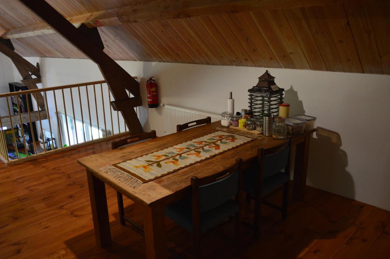 B&B De Bievangh เบรดา ภายนอก รูปภาพ